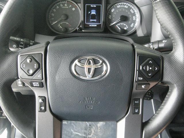 Photo of 2018 Midnight Black Metallic Toyota Tacoma
