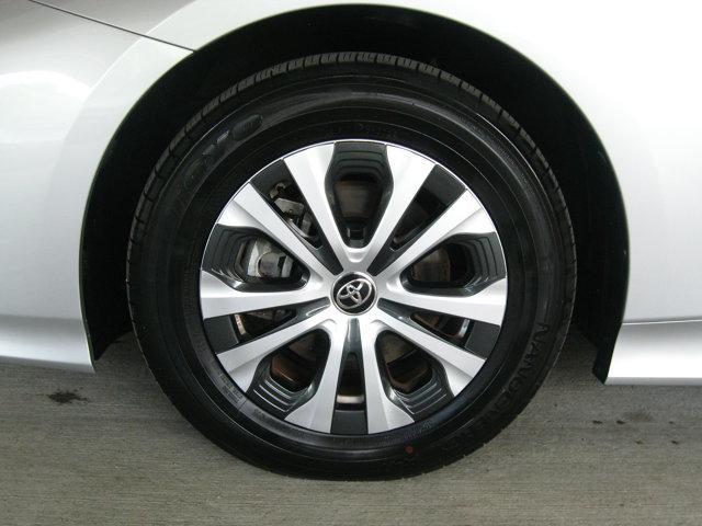 Photo of 2021 Classic Silver Metallic Toyota Prius Prime