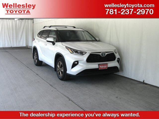 2023 Toyota Highlander Hybrid