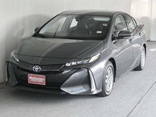 Photo of 2017 Magnetic Gray Metallic Toyota Prius Prime