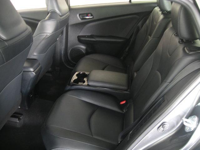 Photo of 2017 Magnetic Gray Metallic Toyota Prius Prime