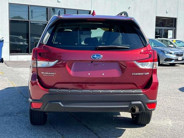 Photo of 2022 Crimson Red Pearl Subaru Forester