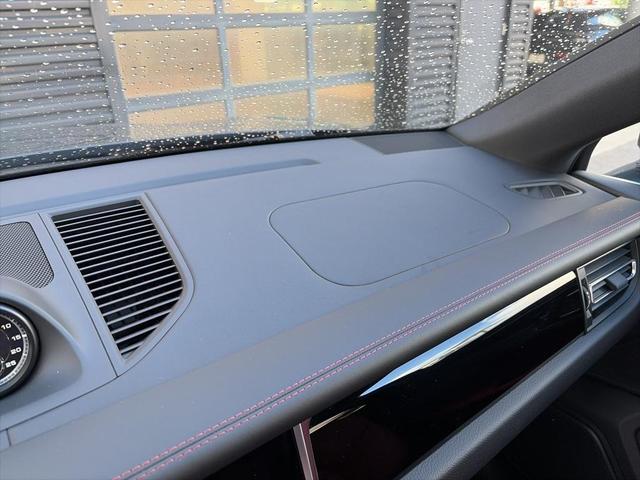 Photo of 2024 Gray Porsche Macan