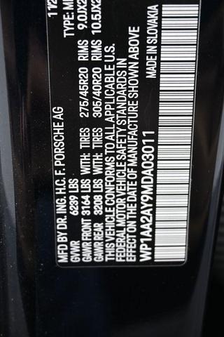 Photo of 2021 Moonlight Blue Metallic Porsche Cayenne