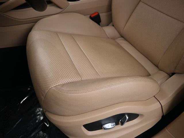 Photo of 2021 Moonlight Blue Metallic Porsche Cayenne