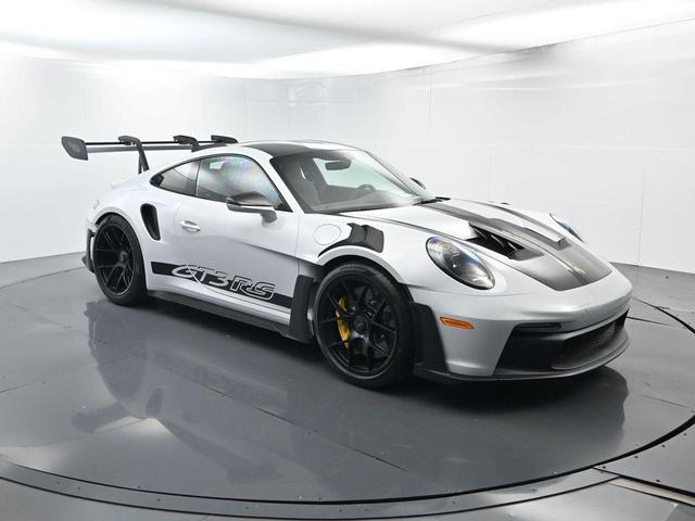 Photo of 2025 Ice Grey Metallic Porsche 911