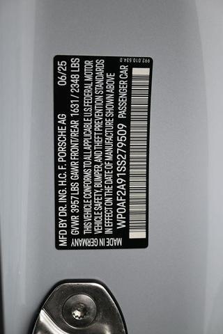 Photo of 2025 Ice Grey Metallic Porsche 911
