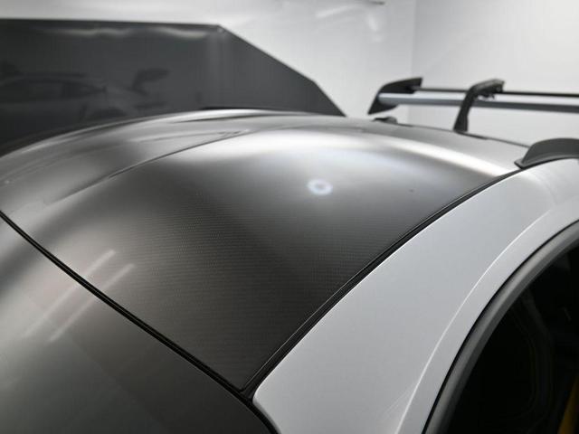 Photo of 2025 Ice Grey Metallic Porsche 911