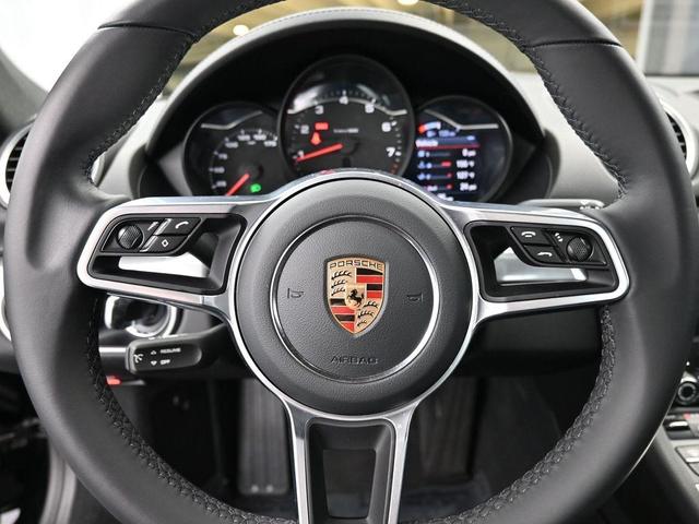 Photo of 2024 Black Porsche 718 Cayman