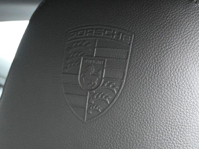 Photo of 2024 Black Porsche 718 Cayman