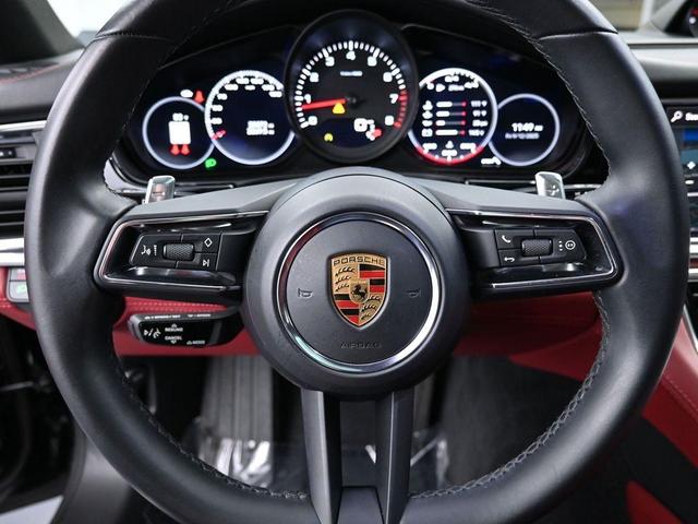 Photo of 2022 Black Porsche Panamera