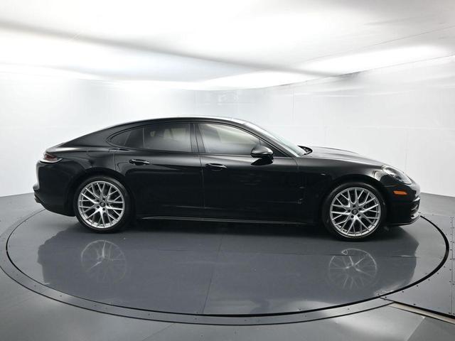 Photo of 2022 Black Porsche Panamera