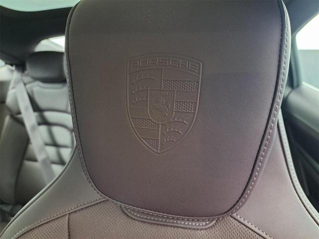 Photo of 2025 Jet Black Metallic Porsche Taycan