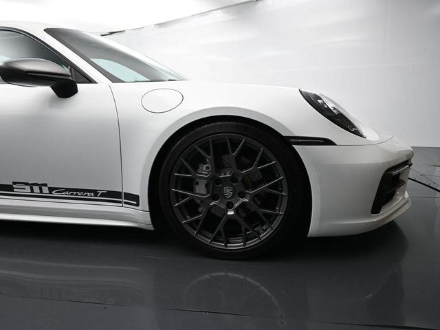 Photo of 2024 White Porsche 911