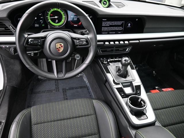 Photo of 2024 White Porsche 911