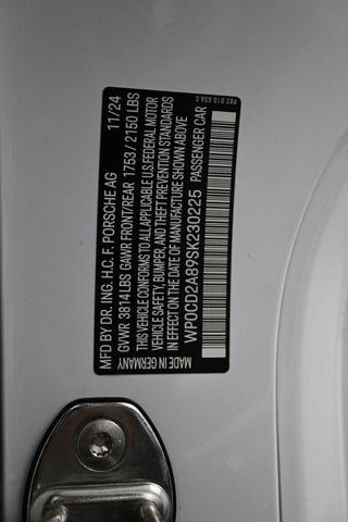 Photo of 2025 White Porsche 718 Boxster