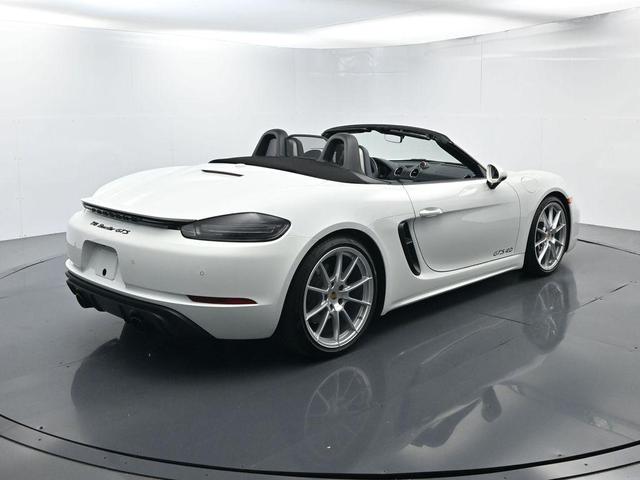 Photo of 2025 White Porsche 718 Boxster