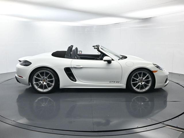 Photo of 2025 White Porsche 718 Boxster