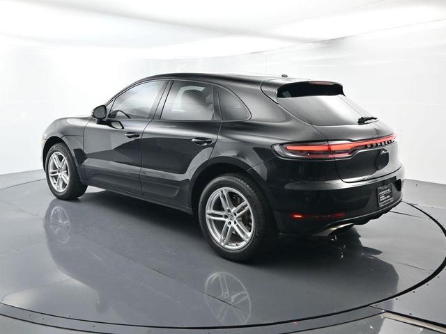 Photo of 2020 Black Porsche Macan