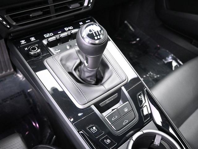 Photo of 2023 Jet Black Metallic Porsche 911