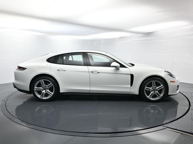 Photo of 2022 White Porsche Panamera