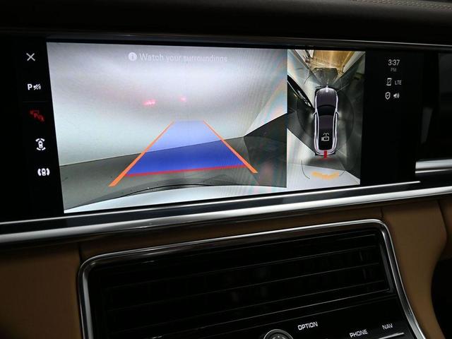 Photo of 2022 White Porsche Panamera