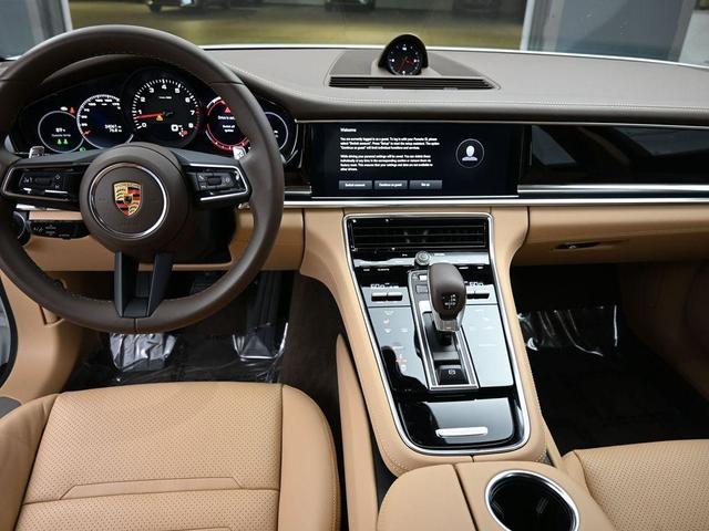 Photo of 2022 White Porsche Panamera