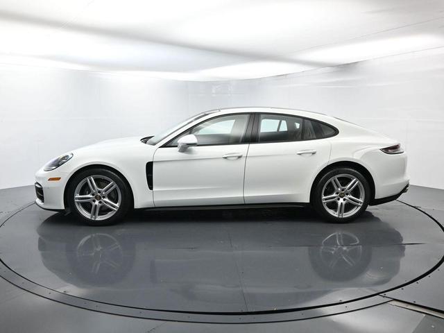 Photo of 2022 White Porsche Panamera