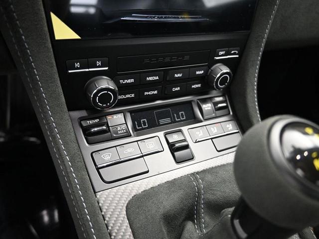 Photo of 2024 Black Porsche 718 Cayman