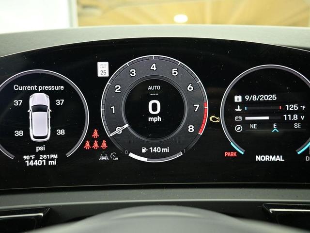 Photo of 2024 Black Porsche Cayenne
