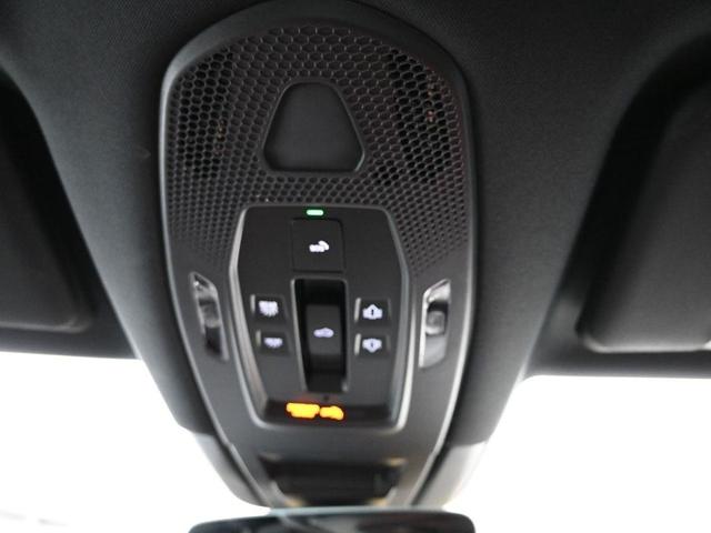 Photo of 2024 Black Porsche Cayenne