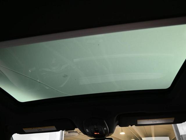 Photo of 2024 Black Porsche Cayenne