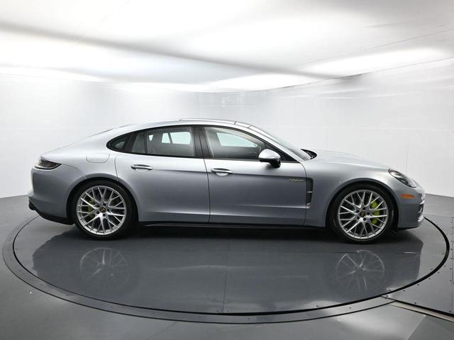 Photo of 2022 Dolomite Silver Metallic Porsche Panamera