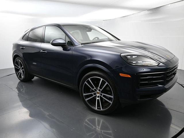Photo of 2024 Blue Metallic Porsche Cayenne
