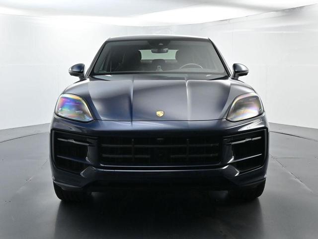 Photo of 2024 Blue Metallic Porsche Cayenne