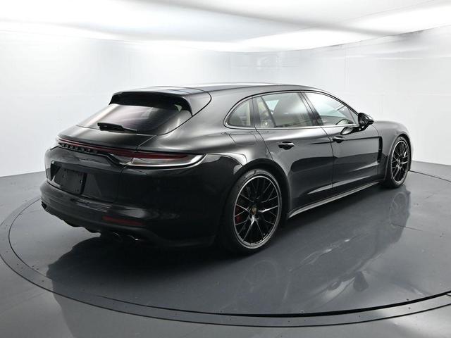 Photo of 2021 Black Porsche Panamera