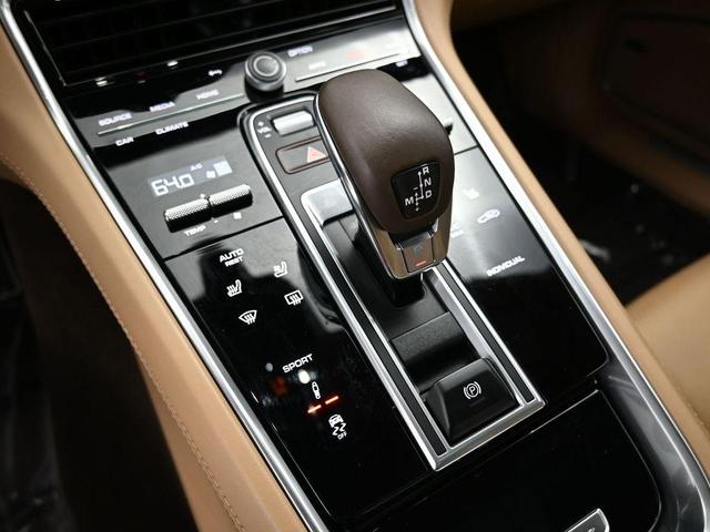 Photo of 2021 Black Porsche Panamera