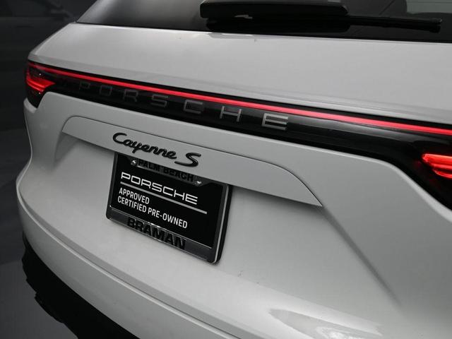 Photo of 2023 White Porsche Cayenne