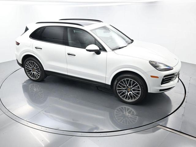 Photo of 2023 White Porsche Cayenne