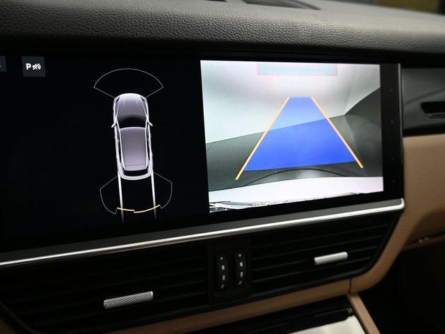 Photo of 2020 White Porsche Cayenne