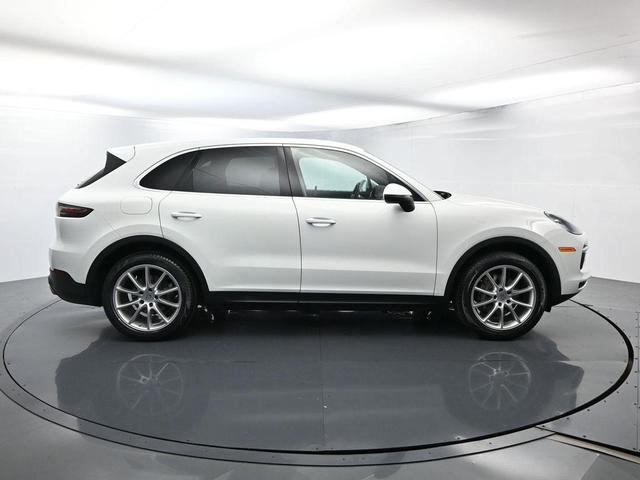 Photo of 2020 White Porsche Cayenne
