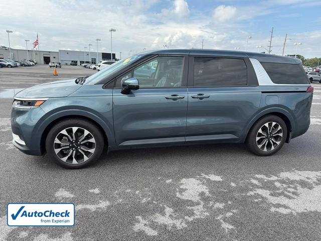 Photo of 2022 Astra Blue Kia Carnival