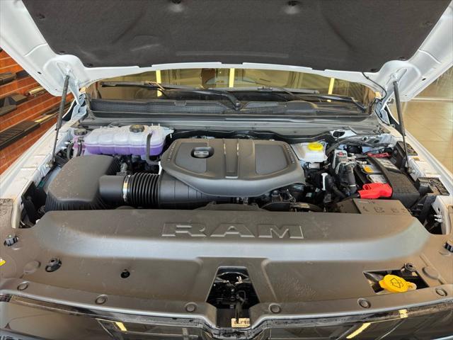 Photo of 2025 Bright White Clearcoat RAM 1500