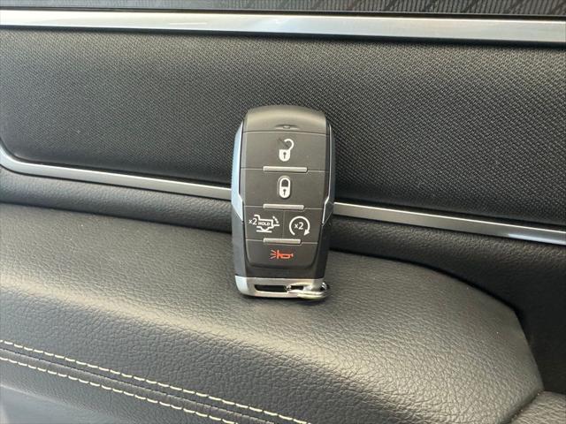 Photo of 2025 Bright White Clearcoat RAM 1500