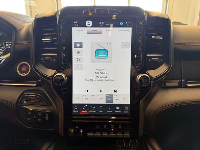 Photo of 2022 Diamond Black Crystal Pearlcoat RAM 1500