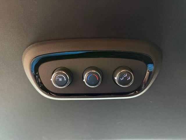Photo of 2025 White Knuckle Clearcoat Dodge Durango