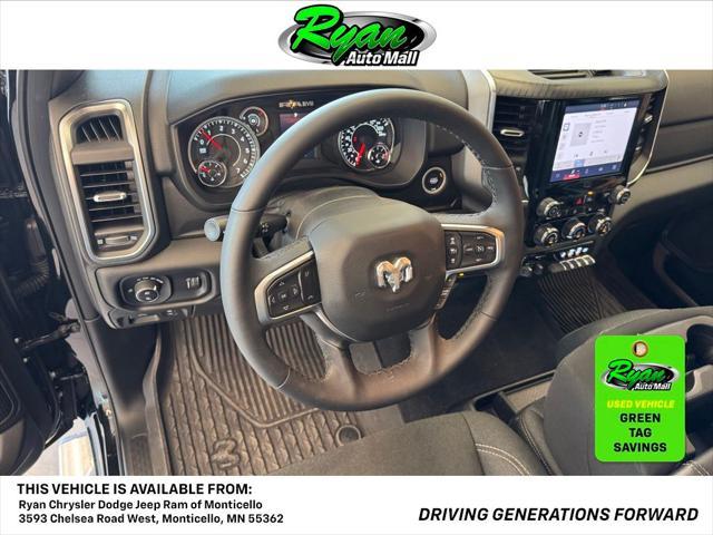 Photo of 2025 Diamond Black Crystal Pearlcoat RAM 1500
