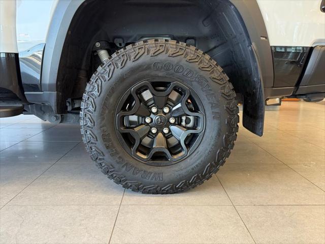Photo of 2022 Bright White Clearcoat RAM 1500
