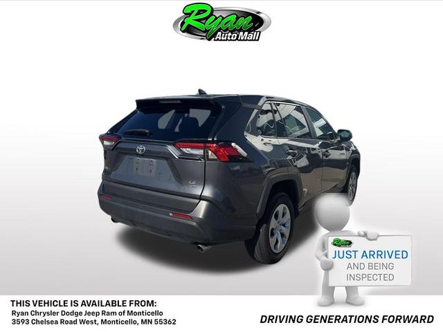 Photo of 2024 Magnetic Gray Metallic Toyota RAV4
