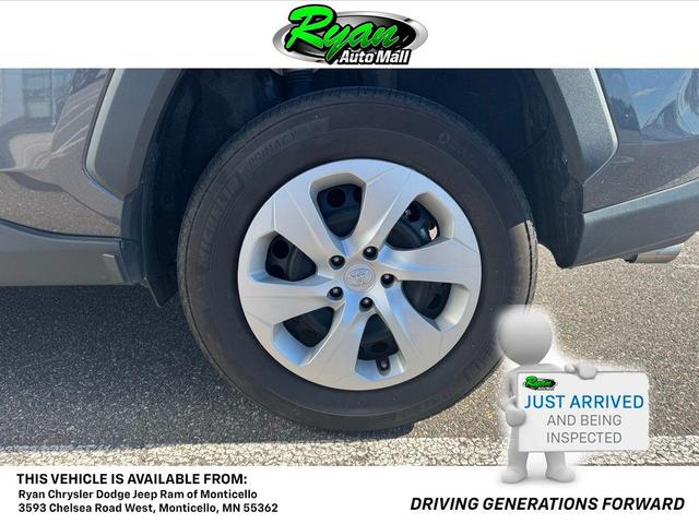 Photo of 2024 Magnetic Gray Metallic Toyota RAV4